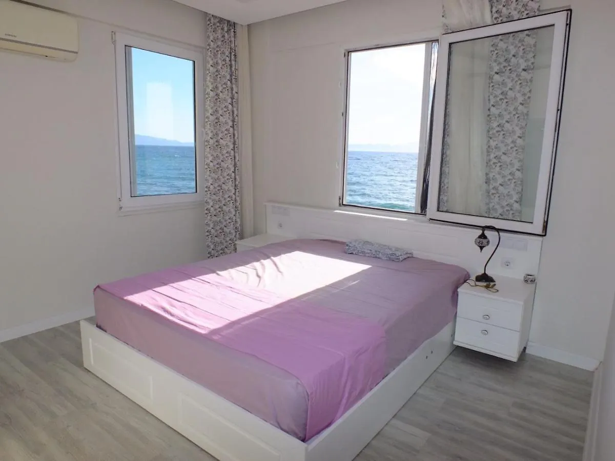 Yilanci Burnu,Kusadası Turecko
